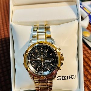 Seiko Solar Chronograph Men’s Watch two-tone